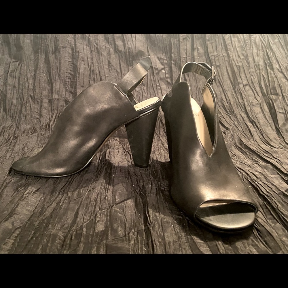 Vince Camuto VP Kembia Bootie